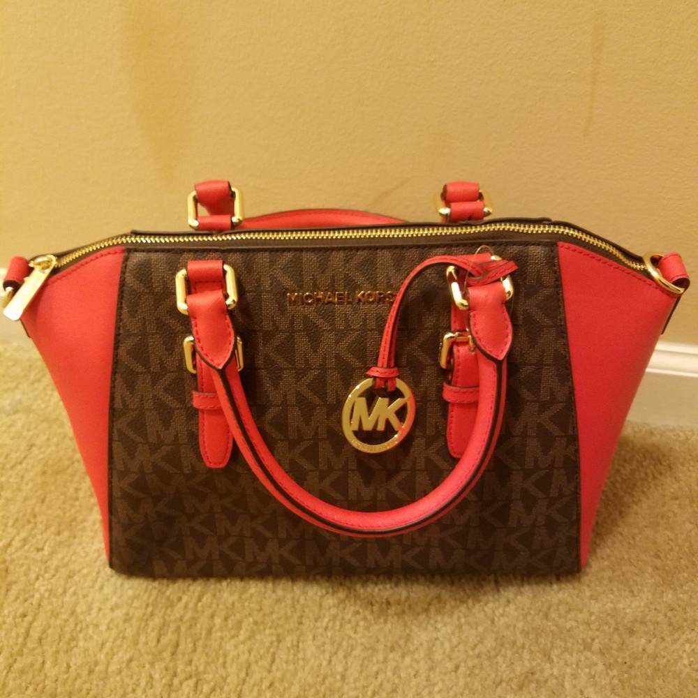 Michael Kors Handbag - Picture 2 of 4